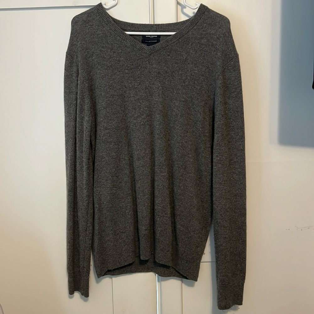 Daniel Hechter Men’s Size Medium Cashmere Sweater in Gray